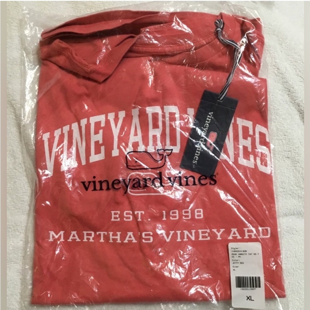 Vineyard Vines Avalon No Life Guard On Duty Jetty Red Short Sleeve Tee Men’s XL